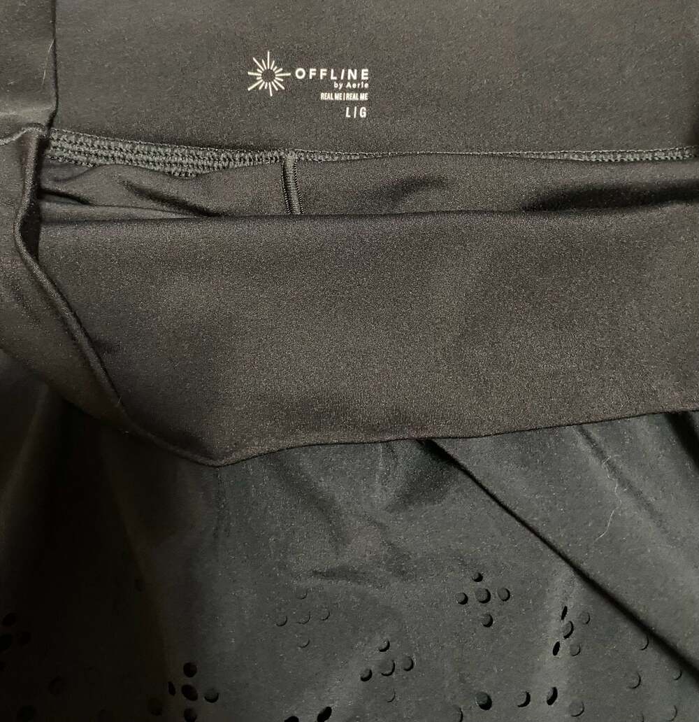 Offline by Aerie Eyelet Scalloped Athletic Skort - Picture 3 of 8